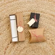 Bustina in cartone  per gioielli 10x8.5x3 cm - Rosa x1