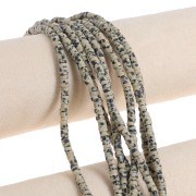 Perla in pietra semipreziosa 4,5x2 mm di diaspro dalmata tinto x38cm