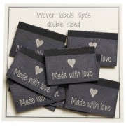 Kit di 10 etichette tessute da cucire 35x19 mm Made with love - Grigio