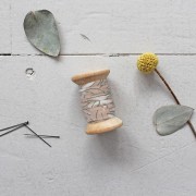 Bordino di Simple Garza de cotone Atelier Brunette 10 mm Petal Maple x1m