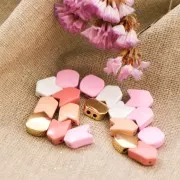 Perla in zama forma freccia 11.5x8 mm - Vieux rose x1