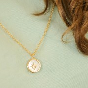 Pendente tonde madreperla 19x17 mm - modello croce - Placcato oro 3 micron x1