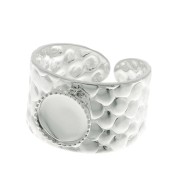Anello martellato regolabile per cabochon 8 mm - Argentato x1|raw }}