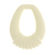 Pendente goccia scavata e lavorata in resina en résine opaca 30x24 mm - Ecrù x1|raw }}