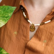 Pendente tondo piatto 20mm scarabeo esclusiva P&C- Onice nero - Dorato x1