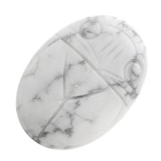 Cabochon ovale inciso scarabeo 25x18 mm in pietra gemma - Howlite x1