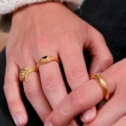 Anello regolabile etnico e resina - Dorato con oro fine- Nero x1