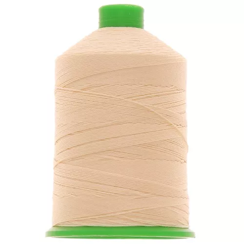 Vega filato di poliestere taglia 30 - Vanilla n°713 x450m