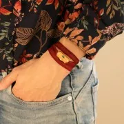 Perle cilindro HOPE amuleto con gemma 25x12 mm -Dorato con oro fino - Granato x1