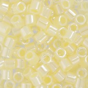 Miyuki Delica 8/0 DBL0232 - Lt Lemon Ice Ceylon x8g