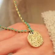 Pendente rotondo irregolare 22 mm con Ossido di zirconio - segno zodiacale Scorpione -Dorato