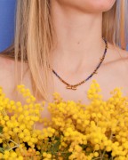 Pendente etnico a tubo 9x19.5 mm con cabochon di vetro - Oro - Rosso x1