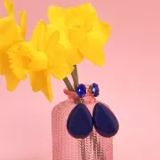 Perla goccia piatta in resina opaca 37x26 mm - Blu navy x1