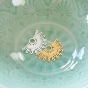 Pendente etnico mezzosole 15x25 mm - escluso Perles&Co - Placcatura argento fino