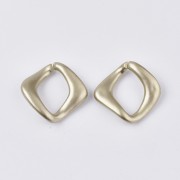 Maglia acrilica ritorta quadrata 33x34 mm - Oro mat x1