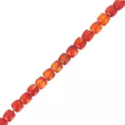 Perles cube facetté 4x4 mm en pierre gemme - Agate rouge x10
