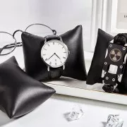 Cuscino di presentazione per braccialetti e orologi - Imitazione pelle - Nero x1