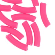 Perline tubolari curve in acrilica opaca 32x8 mm - Rosa fluorescente x6