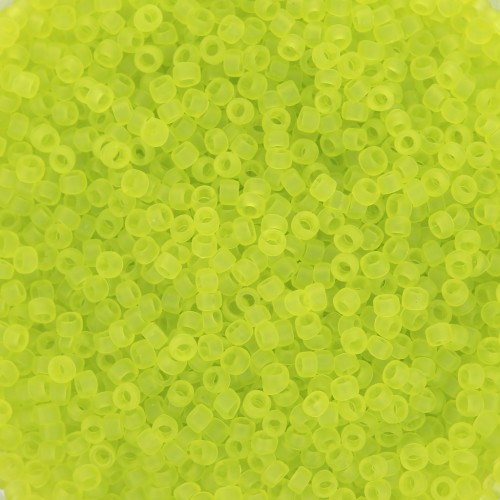 Rocaille Toho 15/0 TO15R4F - Trasparente verde lime smerigliato x8g