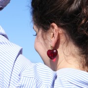 Perla cuore in resina trasparente 26x27 mm - Rosso scuro x1