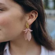 Zecchini con petali di fiori curvi da 17 mm -in acrilico - Oro x4