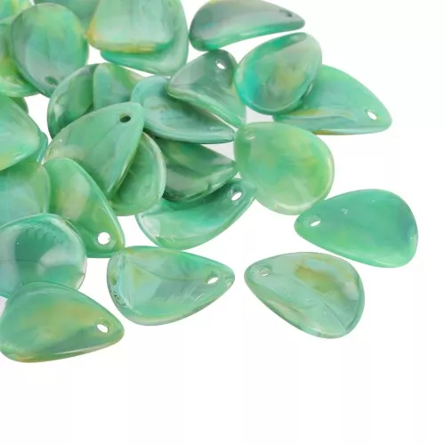 Zecchini petali di fiori curvi da 17 mm in acrilico - Multi-verde marmorizzato x15