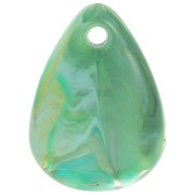 Zecchini petali di fiori curvi da 17 mm in acrilico - Multi-verde marmorizzato x15