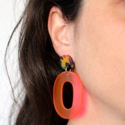 Pendente ovale in acrilico trasparente 47x34 mm - Rosa - Arancione fluorescente x1