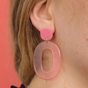 Pendente ovale in acrilico trasparente 47x34 mm - Rosa x1