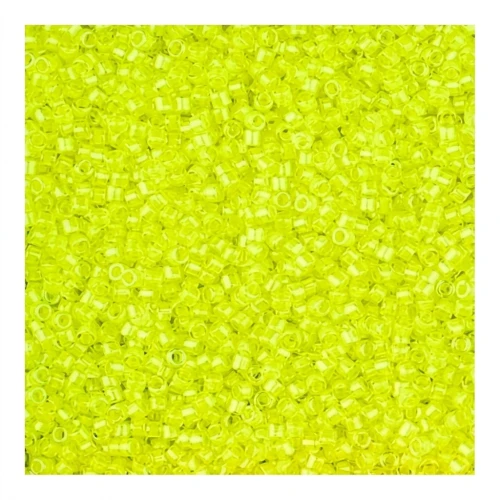 Miyuki Delica 11/0  DB2031 - Luminous Lime Aid x8g