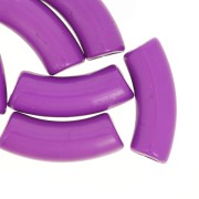 Perline tubolari curve in acrilico opaco 35x11 mm - Plum x6|raw }}