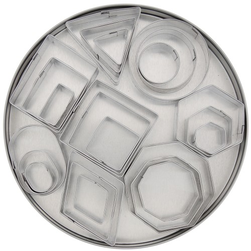 Set di 24 stampi in acciaio inox per modellare - Geometrico