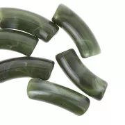 Perline tubolari curve 35x11 mm in acrilico trasparente - Verde scuro marmorizzato x6
