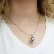 Pendente in acrilico a goccia arrotondata 31x17 mm - Argento x1