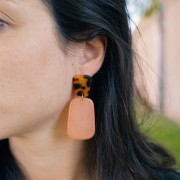 Pendente a trapezio in resina traslucida-40x27 mm - Turchese verde marmorizzato x1