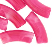Perline tubolari curve in acrilico trasparente 35x11 mm - Fucsia marmorizzato x6