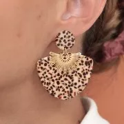 Orecchini tondi in acetato da 15 mm - Marrone screziato - Crema x2