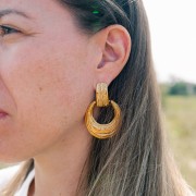 Orecchini a perno rettangolari strutturati 24x12 mm - Acciaio inox dorato 304L x2