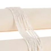 Perle schiacciate sfaccettate 4x3 mm Pietra di luna x 35 cm