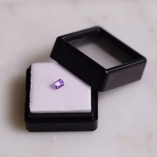 Zaffiro rettangolare 4x3 mm - 0,30 carati
