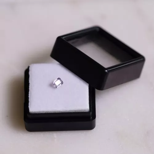 Zaffiro rettangolare 4,1x3,1 mm - 0,40 carati