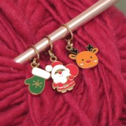 Ciondolo Babbo Natale 20x15 mm - Resina - Acciaio inox 316L dorato - Rosso x1