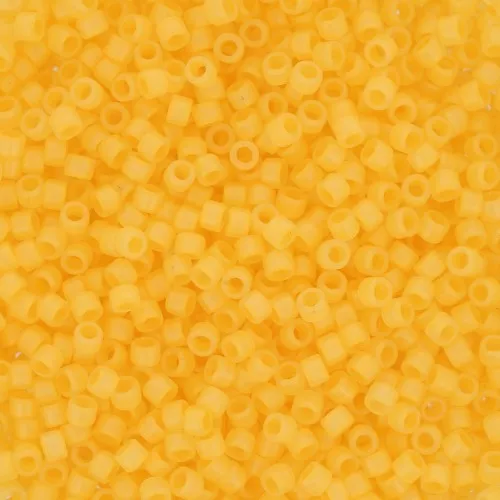 Toho Aiko 11/0 1.6 mm TA01148F - Ceylon Frosted Peach Cobbler x4g