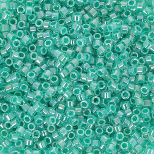 Toho Aiko 11/0 1.6 mm TA01920 - Ceylon Light Sea Green x4g