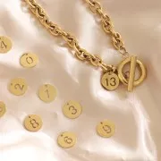 Ciondolo rotondo 12 mm - numero 13 - acciaio inossidabile 304 dorato x1