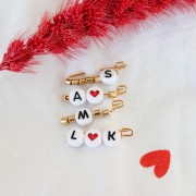 Assortimento di 200 perline piatte lettere dell'alfabeto 7 mm - Rosa antico - Oro