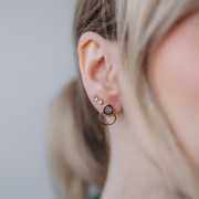 Orecchini a cerchio 14x11 mm in resina epossidica - Dorato con oro fino - Argento glitterato