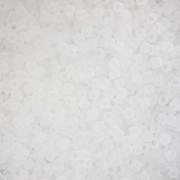 Toho Treasures 1,8 mm TO1T1F - Transparent Crystal Frosted x8g|raw }}