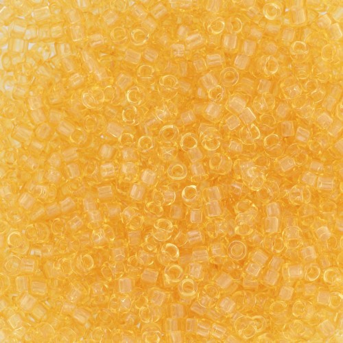 Toho Treasures 1,8 mm TO1T2 - Transparent Light Topaz x8g