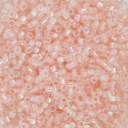 Toho Treasures 1,8 mm TO1T169 - Transparent Rosaline Rainbow x8g